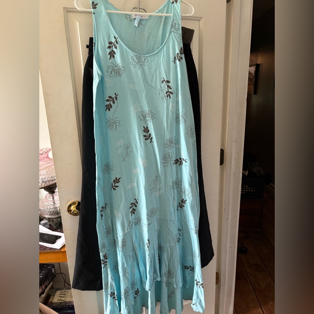 Women’s cotton high-low blue floral dress size large